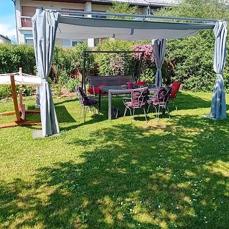 Homestay Art With Outdoor Kitchen Ljubljana