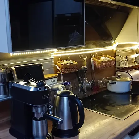 Homestay Art With Outdoor Kitchen *